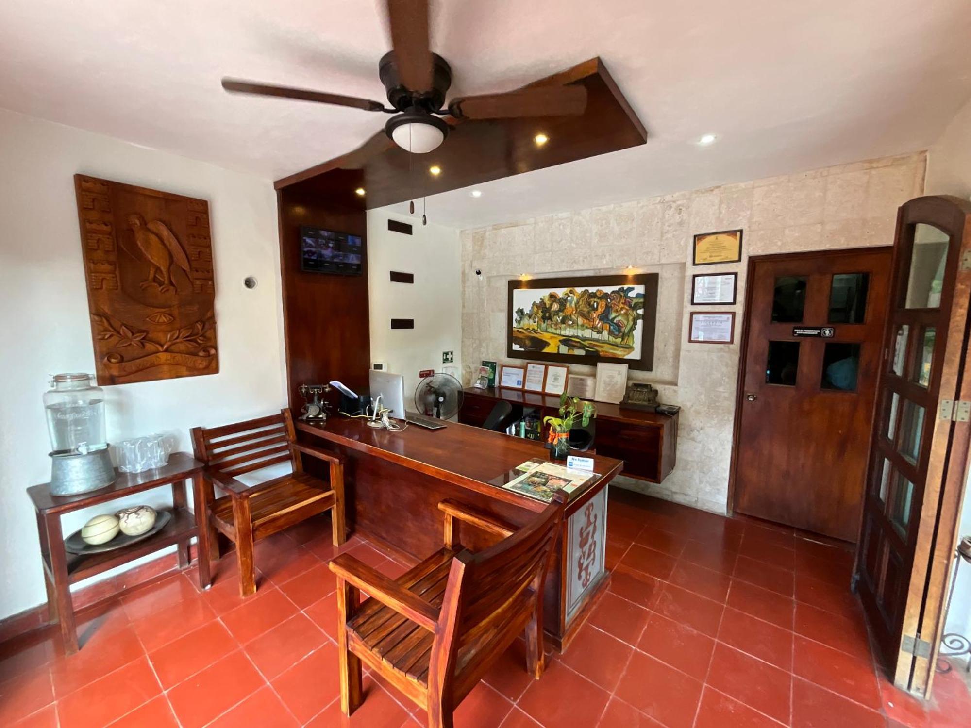 El Zaguán Colonial by GuruHotel Valladolid  Esterno foto