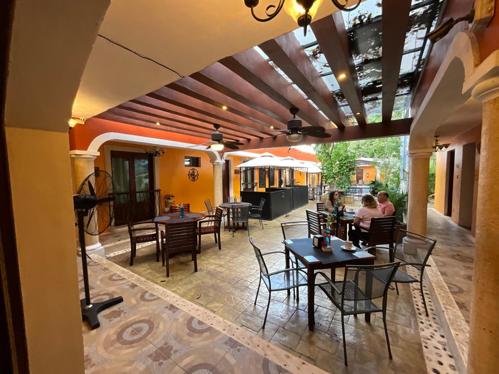 El Zaguán Colonial by GuruHotel Valladolid  Esterno foto