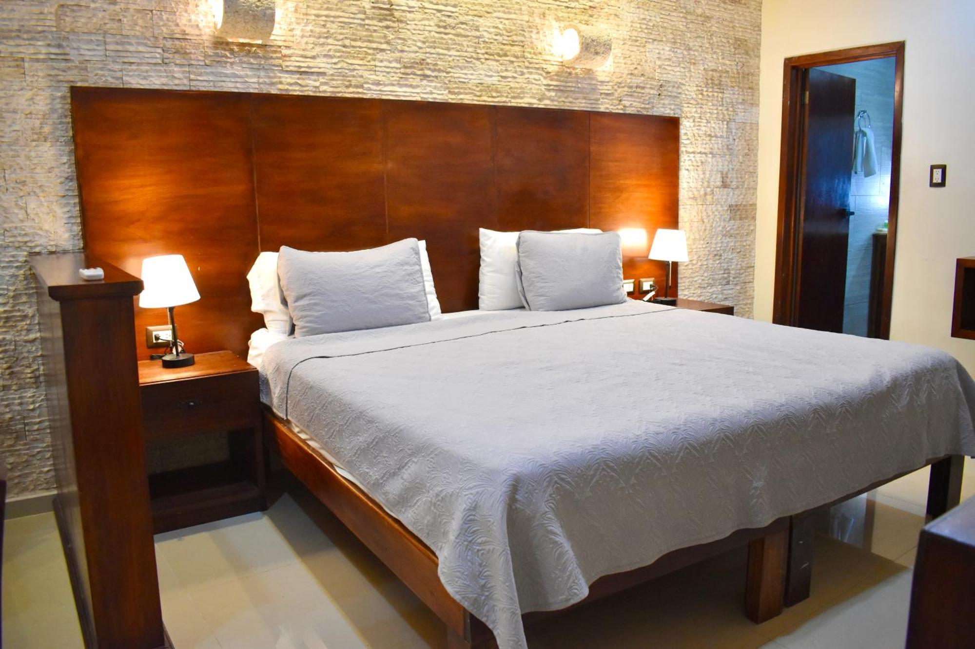 El Zaguán Colonial by GuruHotel Valladolid  Esterno foto