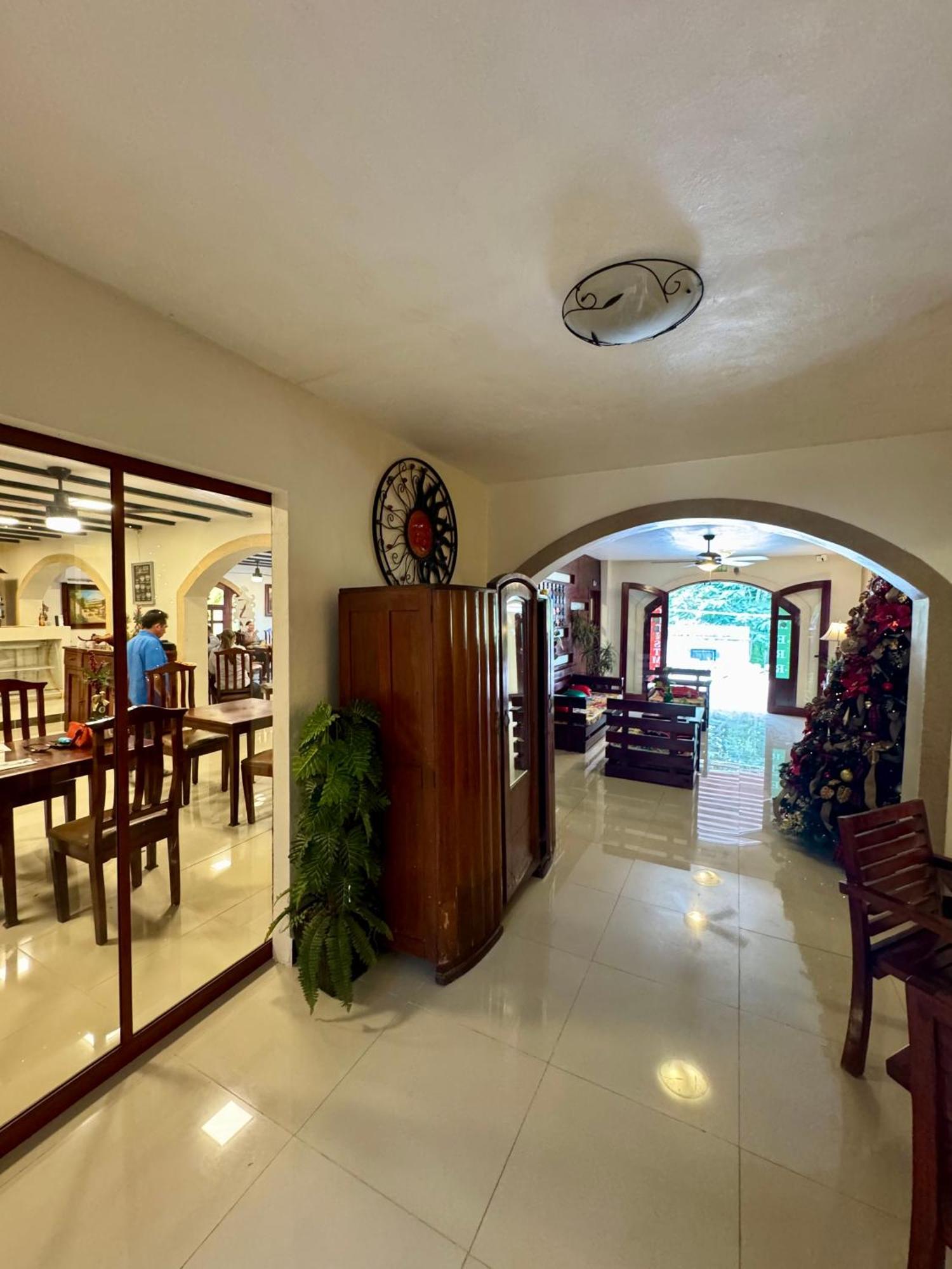 El Zaguán Colonial by GuruHotel Valladolid  Esterno foto