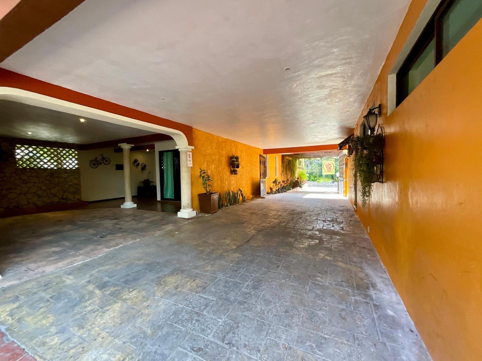 El Zaguán Colonial by GuruHotel Valladolid  Esterno foto