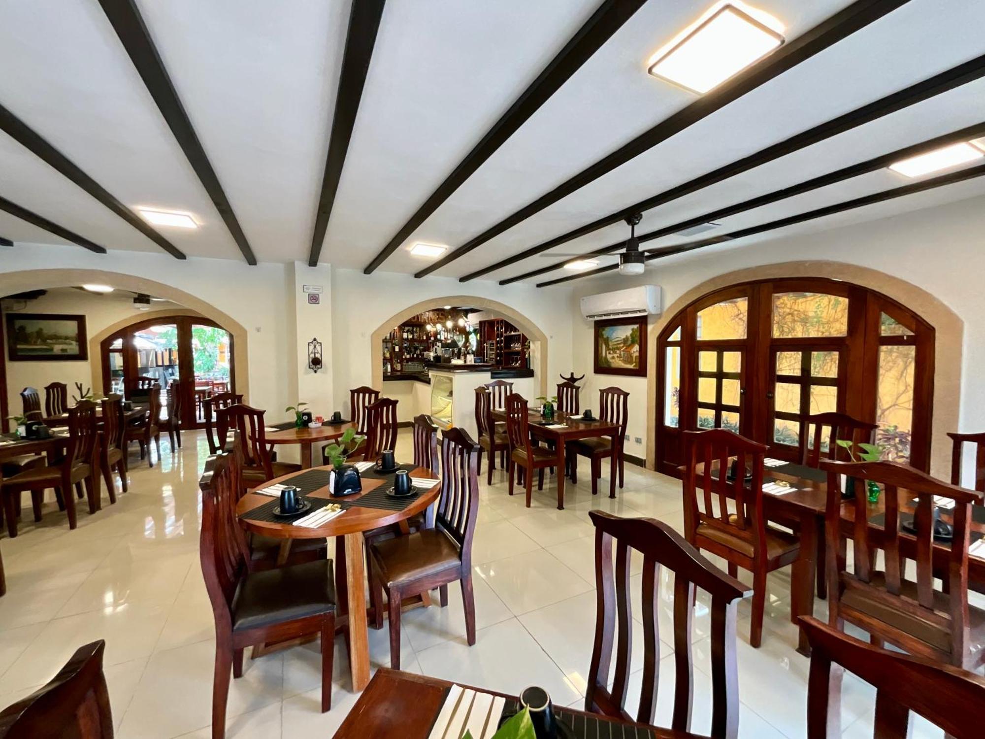 El Zaguán Colonial by GuruHotel Valladolid  Esterno foto