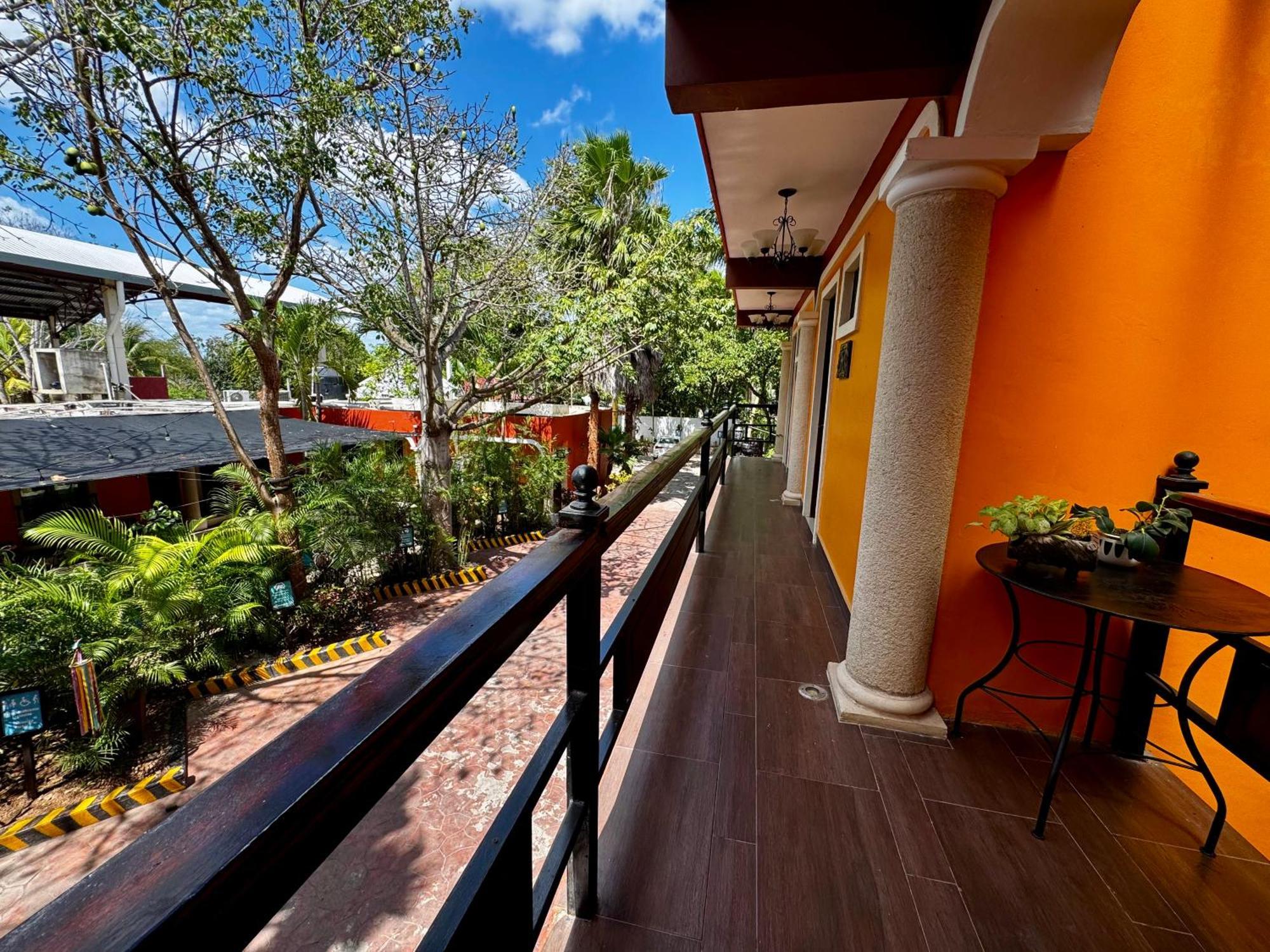 El Zaguán Colonial by GuruHotel Valladolid  Esterno foto